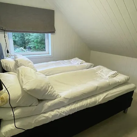 Motel Systra Sjøholt